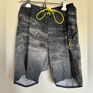 Lululemon current state board shorts